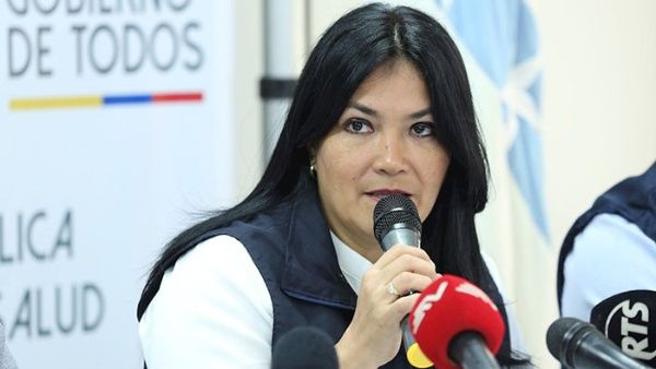 Министр здравоохранения Эквадора подала в отставку