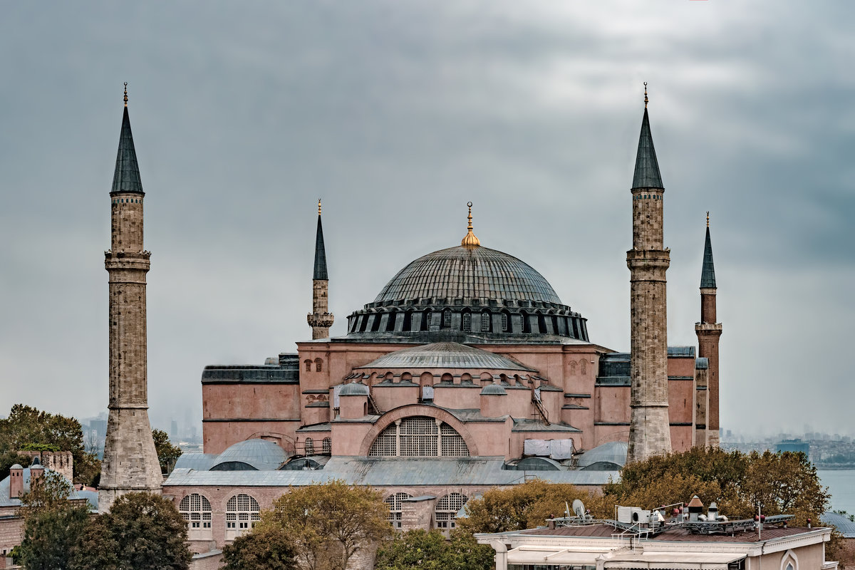 протест против превращения храма Святой Софии в Стамбуле в мечеть