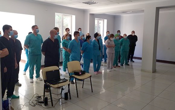 Кубинские врачи в Баку отметили день рождения Фиделя