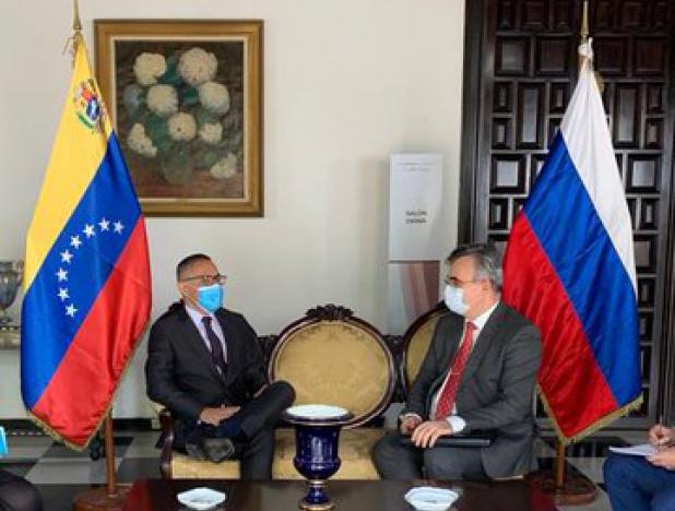 Министр культуры Венесуэлы встретился с российским послом