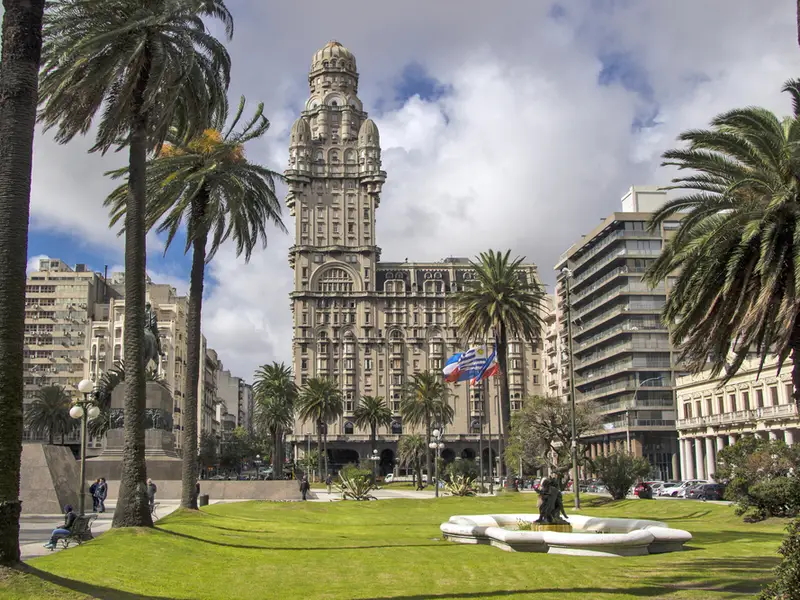 Уругвай и Парагвай вошли в топ-20 лучших стран для переезда