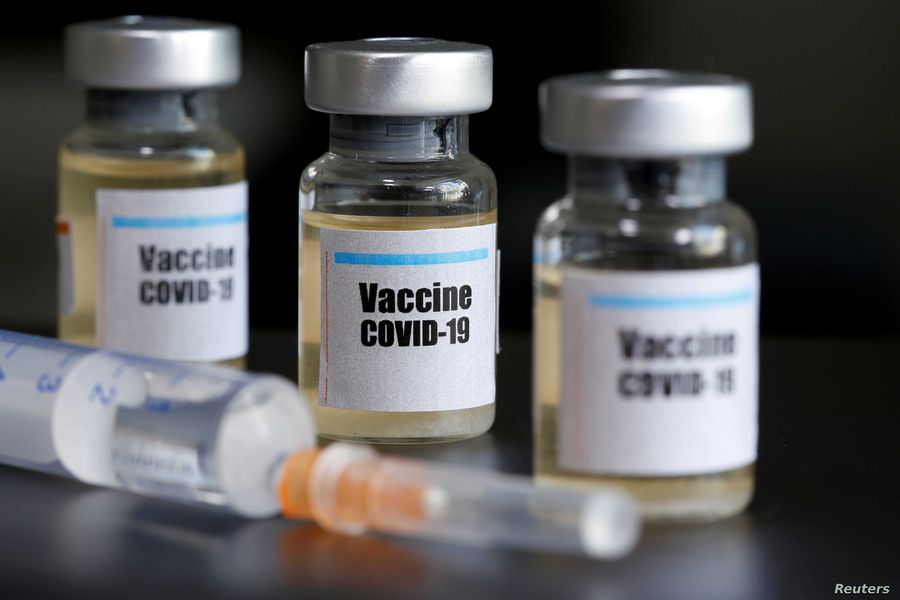Pfizer и AstraZeneca заранее отказались отвечать за побочные эффекты своих вакцин