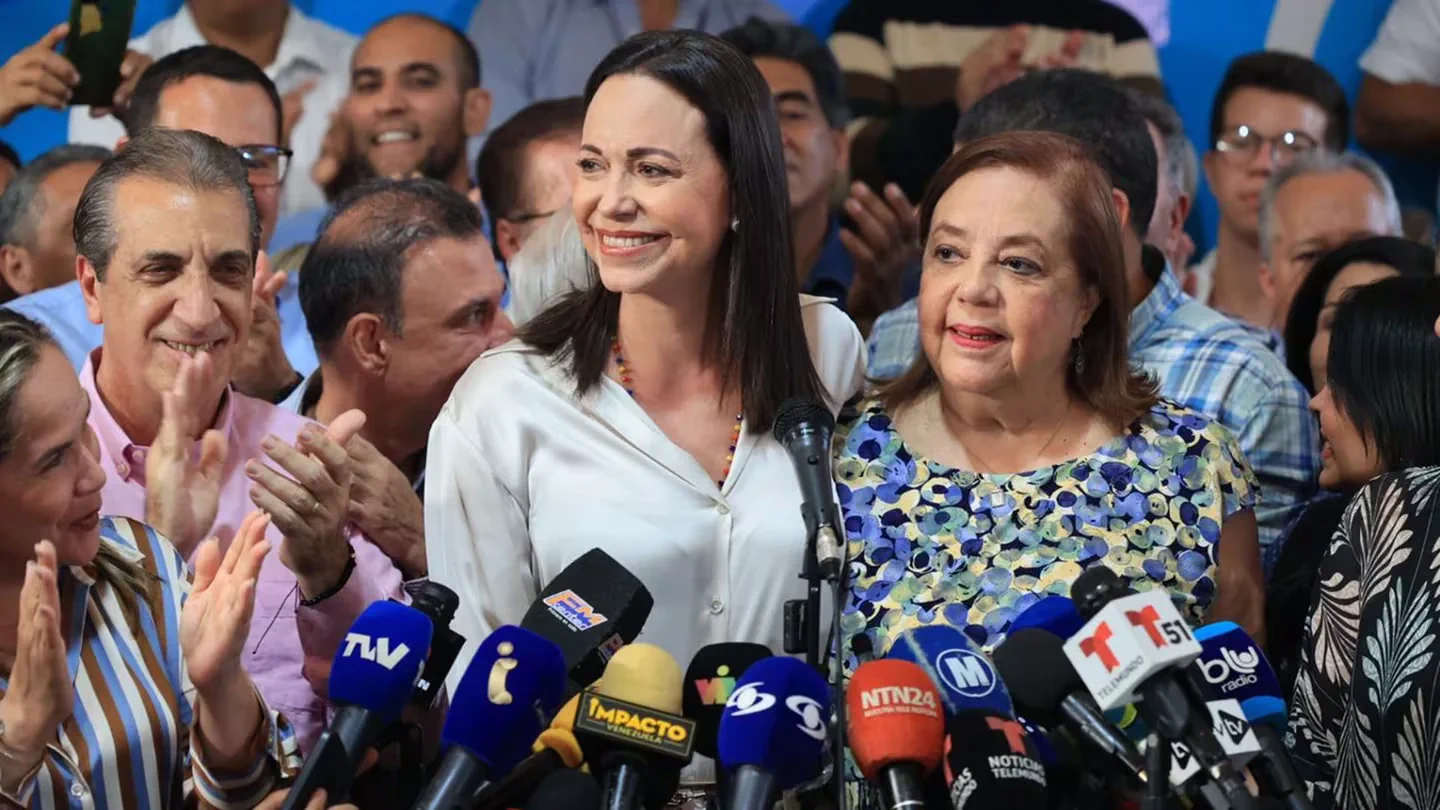 Выборы в Венесуэле: Мария Корина Мачадо не будет баллотироваться и выбрала Корину Йорис в качестве кандидата от оппозиции